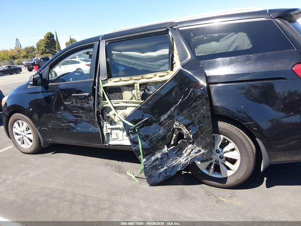 2016 KIA SEDONA LX — I117