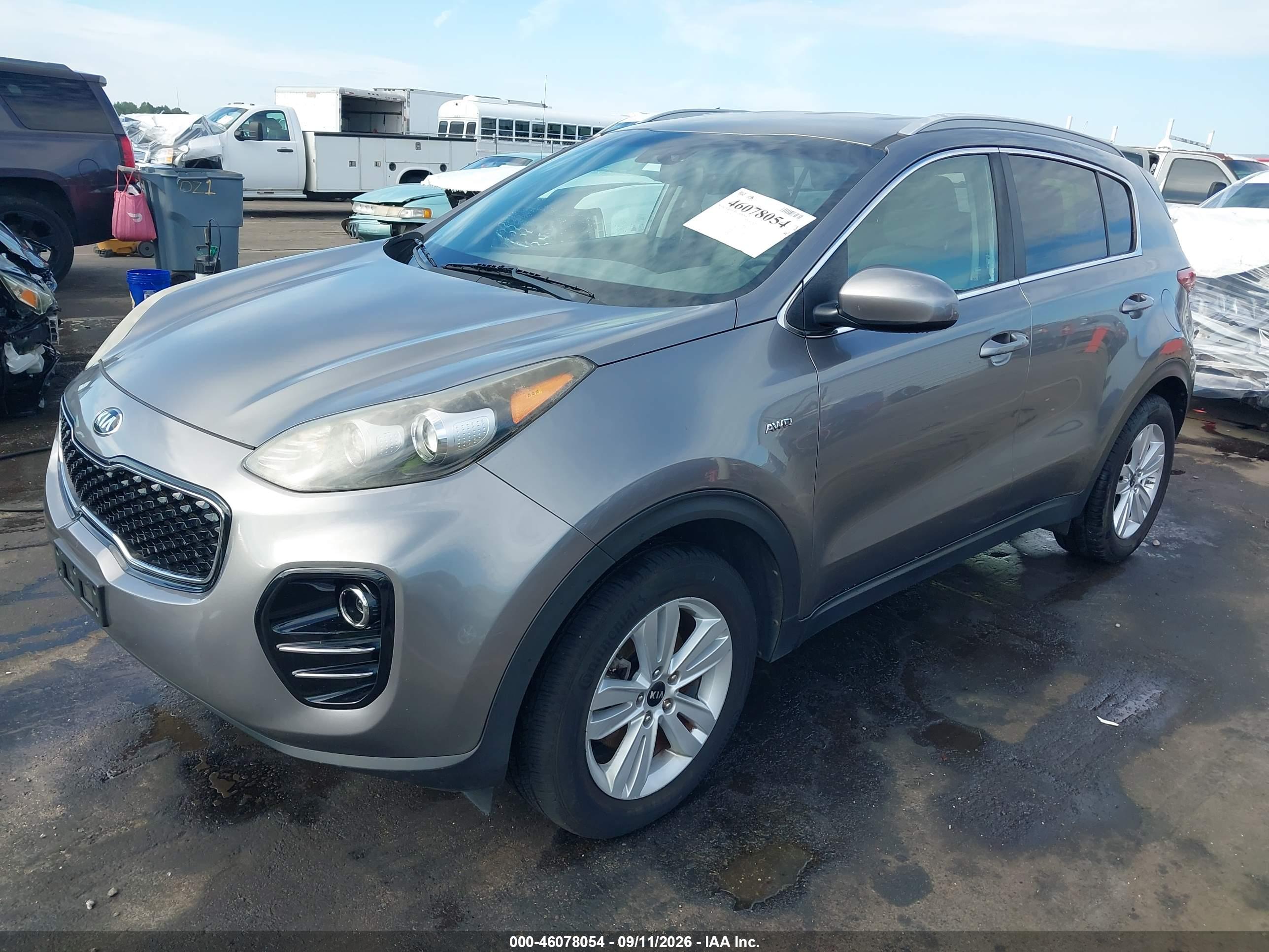 2017 KIA SPORTAGE LX — I2