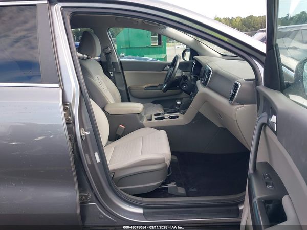 2017 KIA SPORTAGE LX — I5