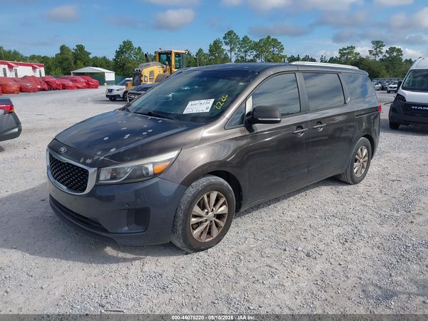 2017 KIA SEDONA — I2