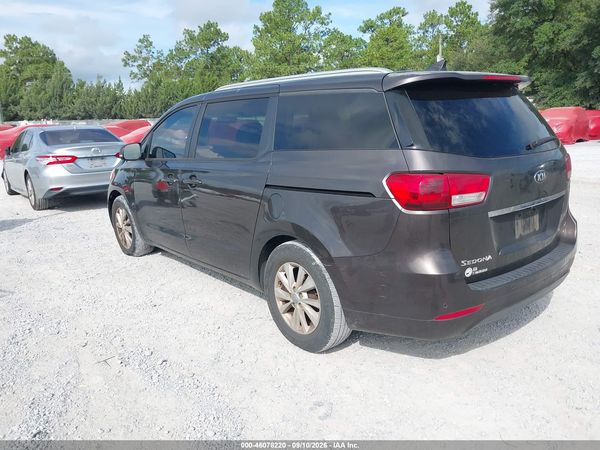2017 KIA SEDONA LX — I3
