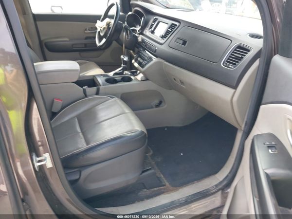 2017 KIA SEDONA LX — I5