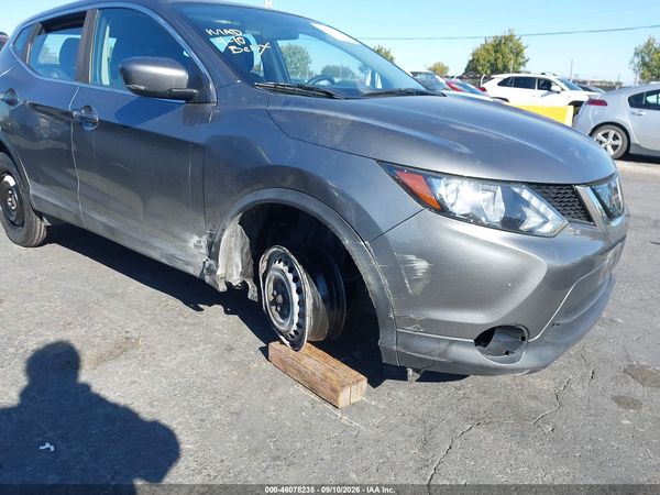 2018 NISSAN ROGUE SPORT S — I6