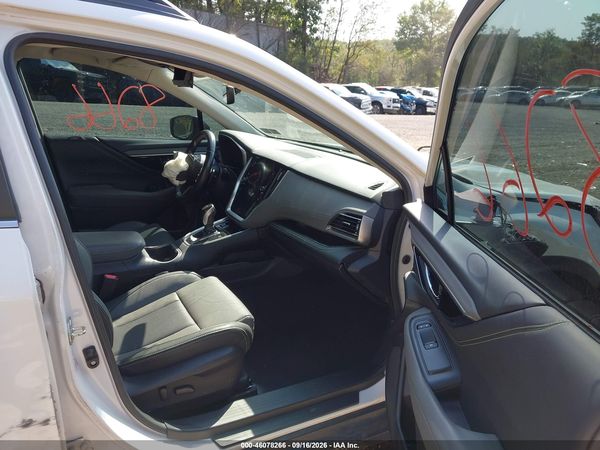 2020 SUBARU OUTBACK ONYX EDITION XT — I5