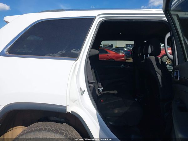 2020 JEEP GRAND CHEROKEE LAREDO E 4X2 — I8