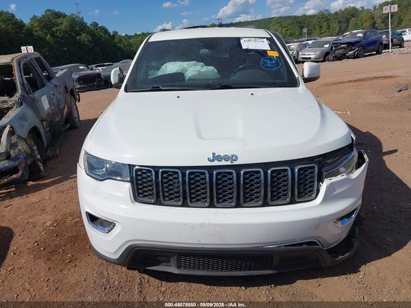 2020 JEEP GRAND CHEROKEE LAREDO E 4X2 — I115