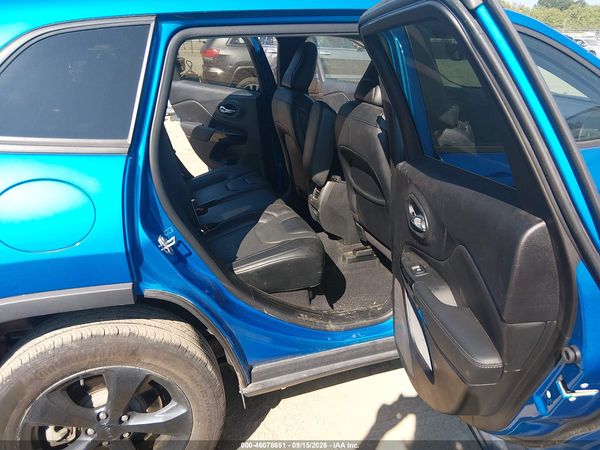 2023 JEEP CHEROKEE ALTITUDE LUX 4X4 — I8