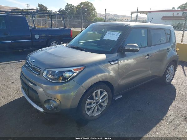 2017 KIA SOUL +
