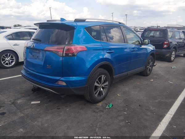 2017 TOYOTA RAV4 XLE — I4
