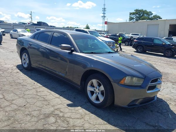 2014 DODGE CHARGER SE — I1