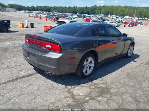 2014 DODGE CHARGER SE — I4