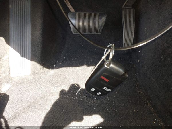 2014 DODGE CHARGER SE — I11