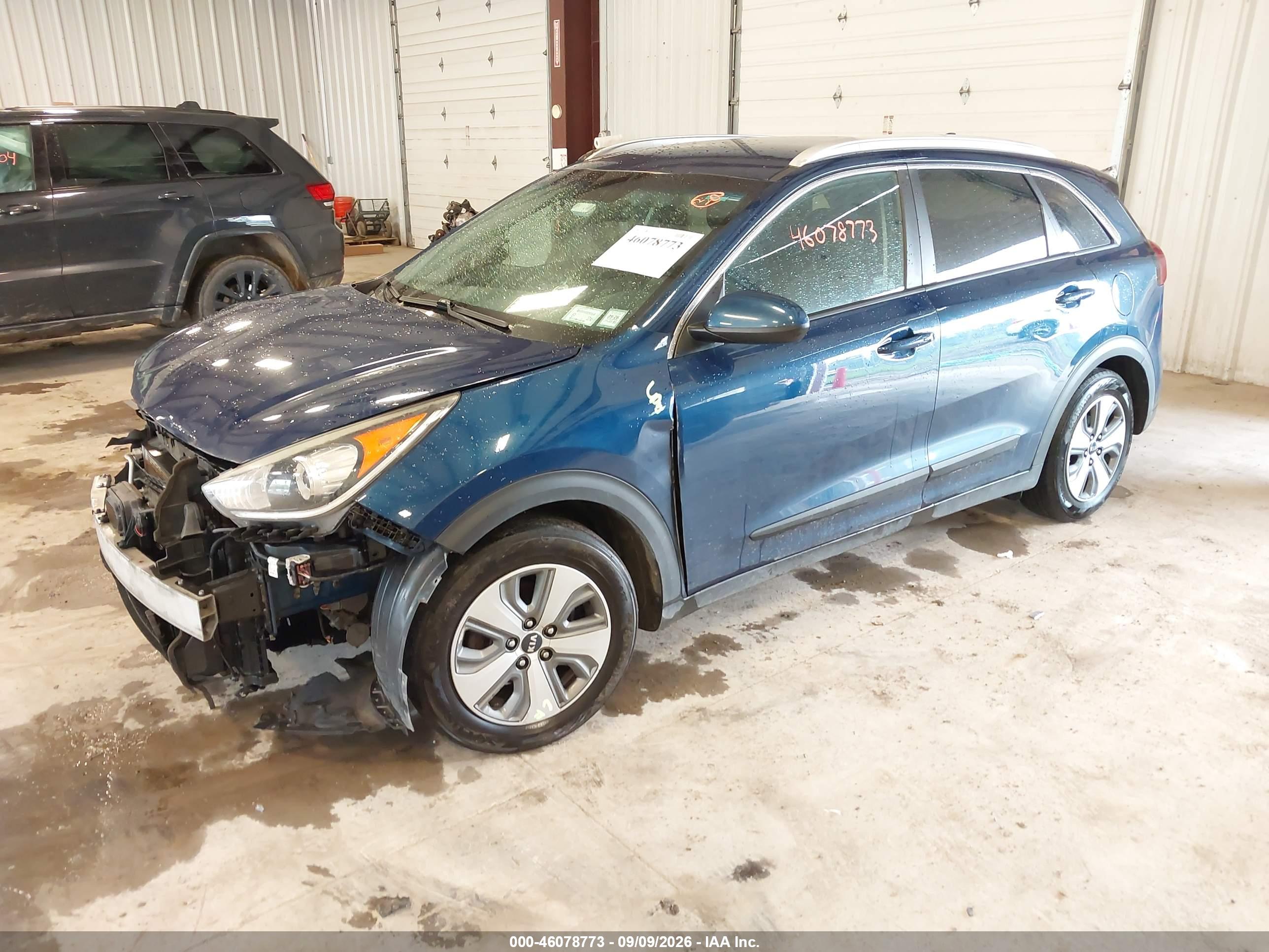 2018 KIA NIRO LX — I2