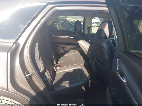 2019 CADILLAC XT5 LUXURY — I8