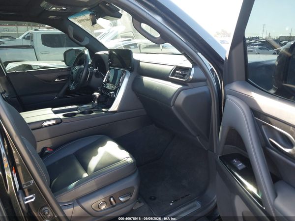 2024 LEXUS LX 600 LUXURY