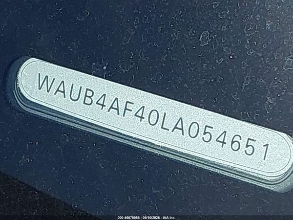 2020 AUDI S4 — I152