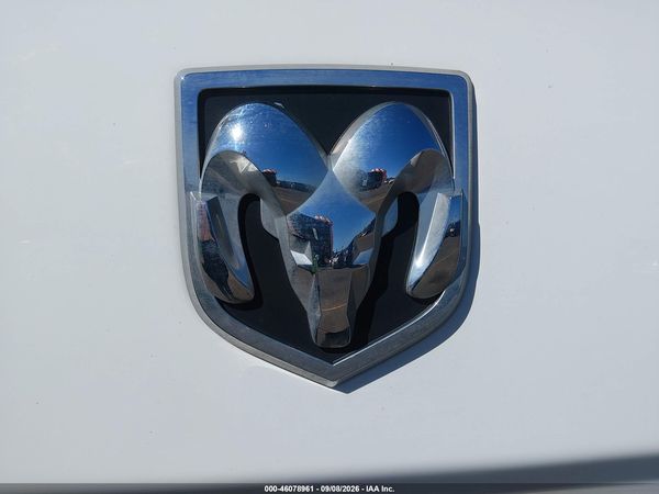 2019 RAM 1500 CLASSIC TRADESMAN  4X4 5'7 BOX