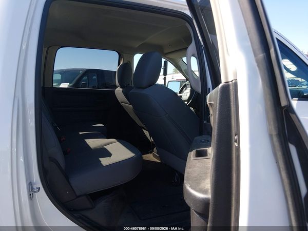 2019 RAM 1500 CLASSIC TRADESMAN  4X4 5'7 BOX
