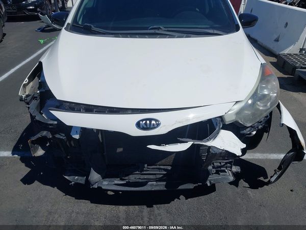 2016 KIA FORTE LX — I6