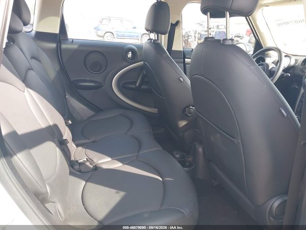 2014 MINI COUNTRYMAN COOPER — I8