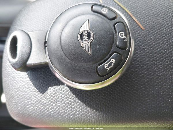 2014 MINI COUNTRYMAN COOPER — I11