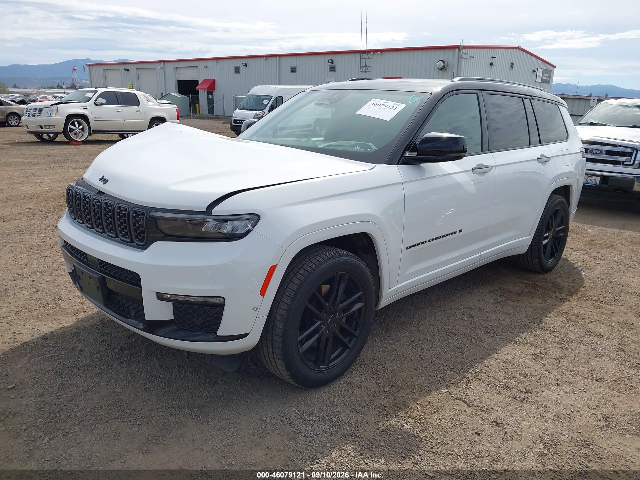 2023 JEEP GRAND CHEROKEE L SUMMIT RESERVE 4X4 — I2