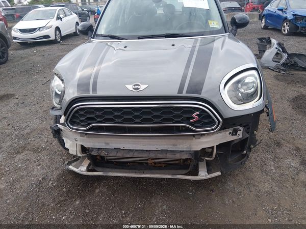 2017 MINI COUNTRYMAN COOPER S — I6