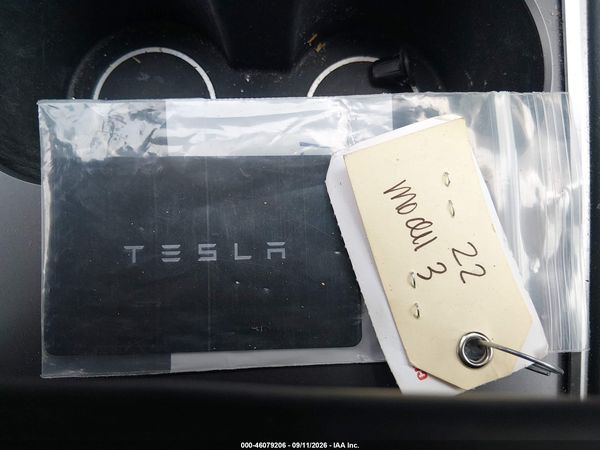 2022 TESLA MODEL 3 — I11