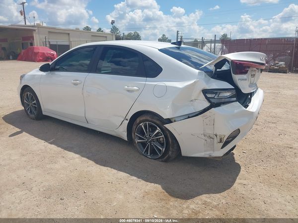 2023 KIA FORTE LXS — I3