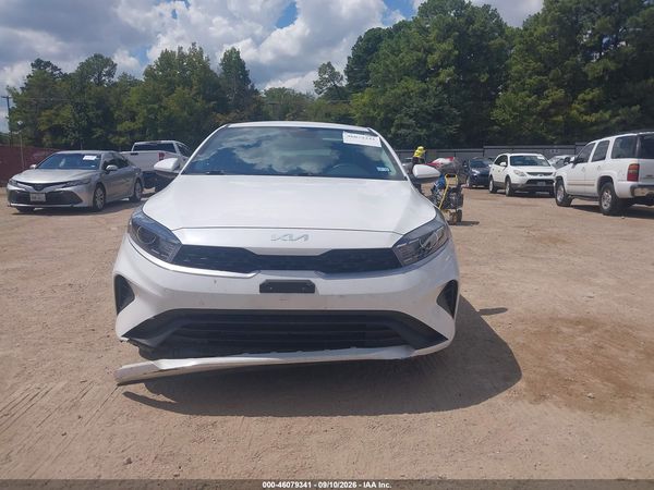 2023 KIA FORTE LXS — I115