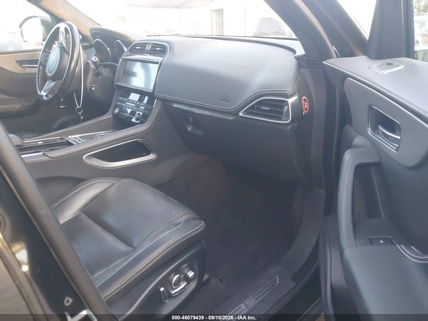 2019 JAGUAR F-PACE S