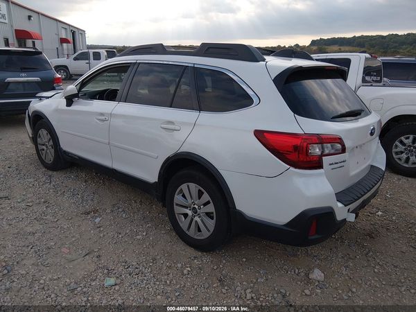 2018 SUBARU OUTBACK 2.5I PREMIUM — I3