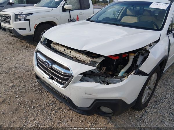 2018 SUBARU OUTBACK 2.5I PREMIUM — I6