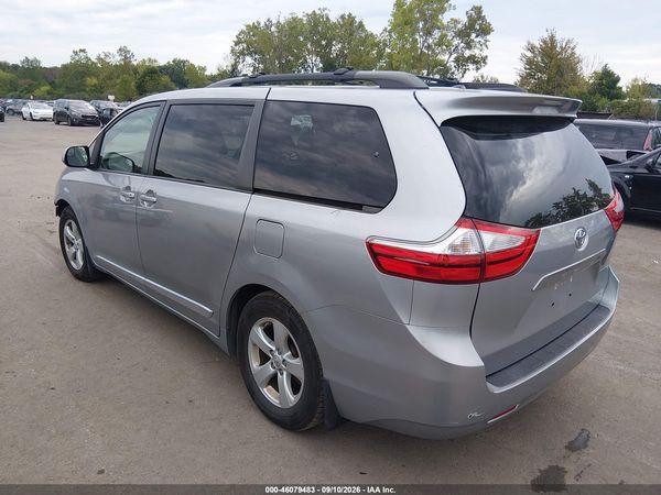 2015 TOYOTA SIENNA LE 8 PASSENGER — I3