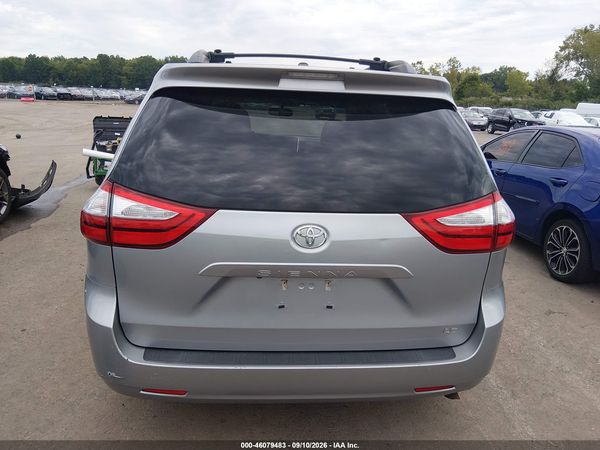 2015 TOYOTA SIENNA LE 8 PASSENGER — I119