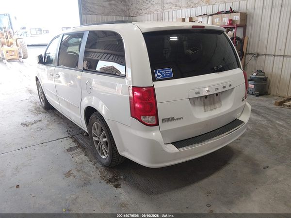 2015 DODGE GRAND CARAVAN SXT — I3
