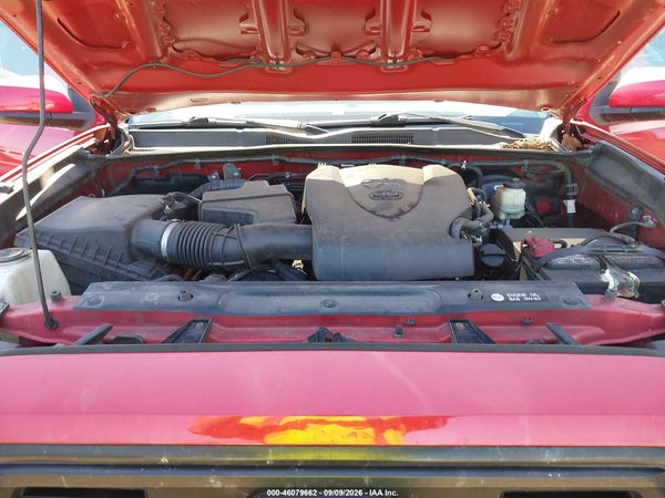 2016 TOYOTA TACOMA SR V6 — I10