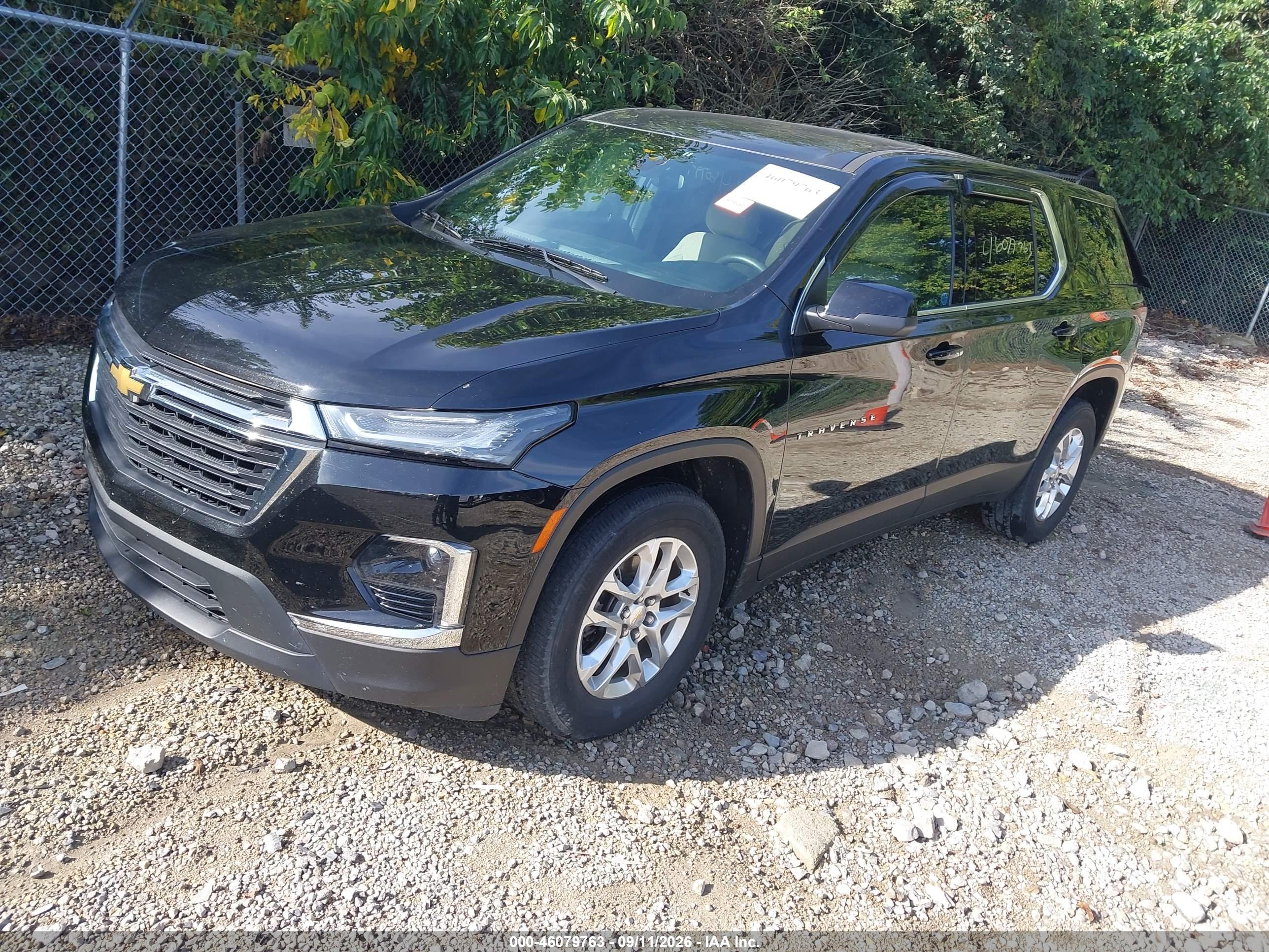2023 CHEVROLET TRAVERSE FWD LS — I2