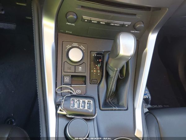 2017 LEXUS NX 200T 200t Luxury — I11
