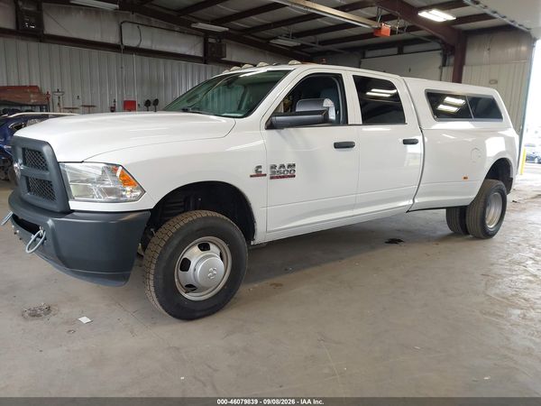 2017 RAM 3500 TRADESMAN  4X4 8' BOX