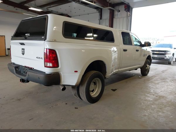 2017 RAM 3500 TRADESMAN  4X4 8' BOX
