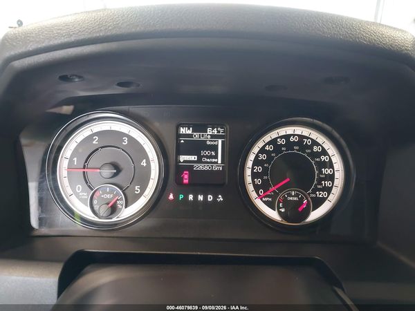 2017 RAM 3500 TRADESMAN  4X4 8' BOX