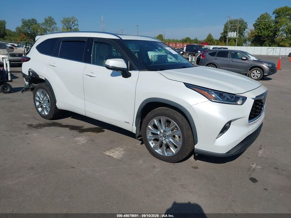2022 TOYOTA HIGHLANDER HYBRID LIMITED — I1