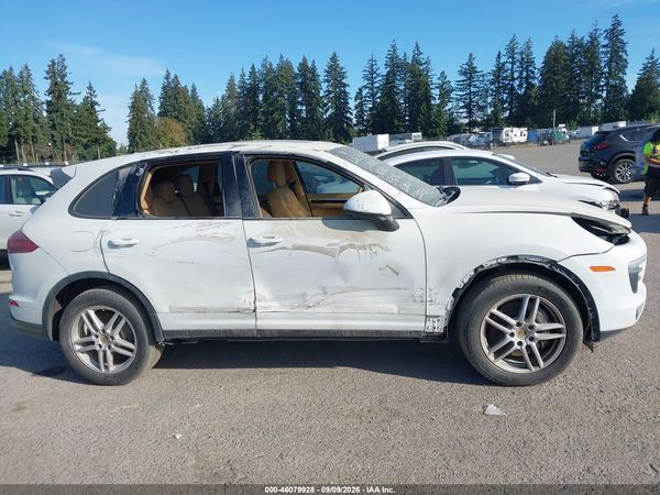 2016 PORSCHE CAYENNE