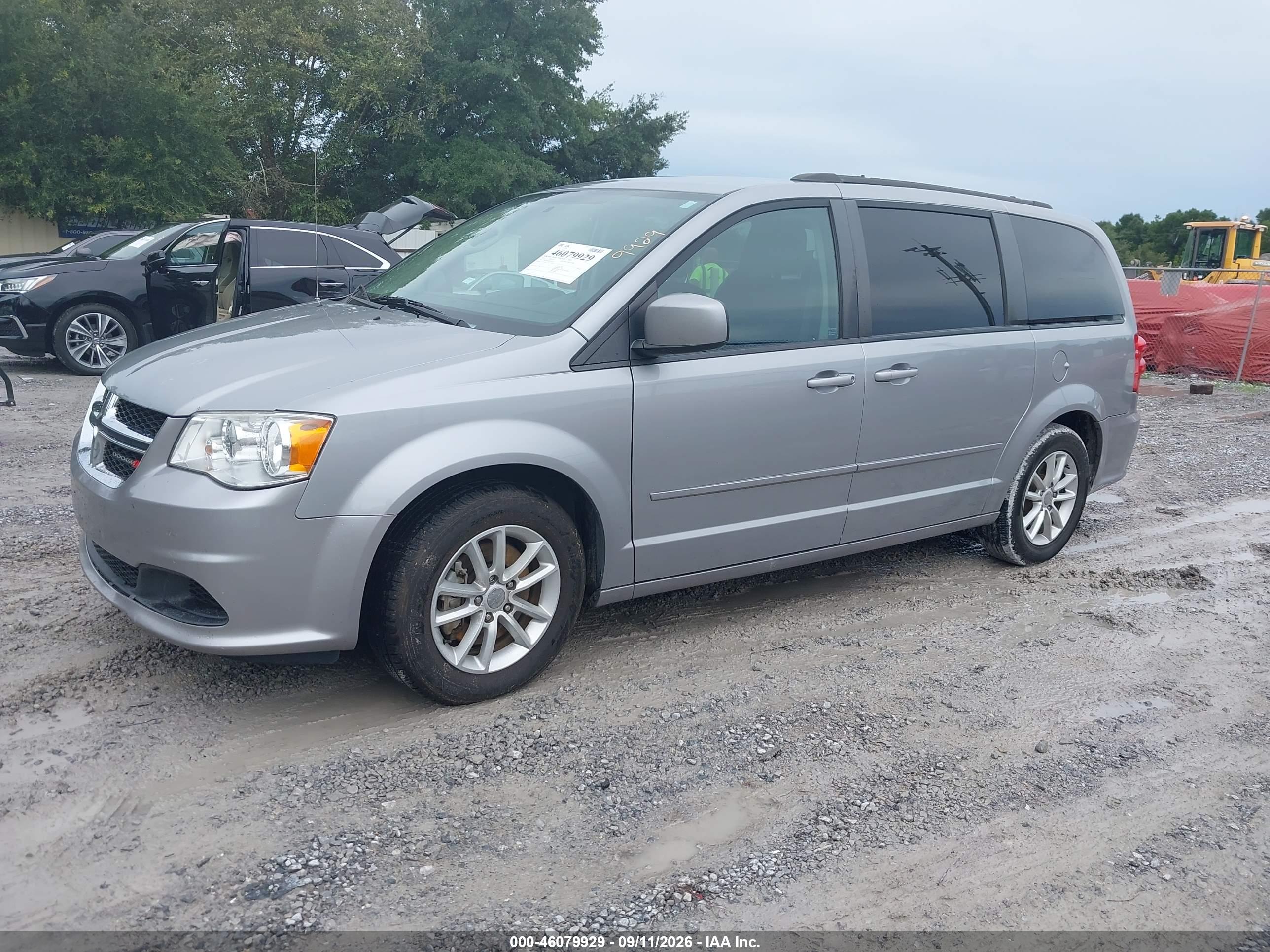 2015 DODGE GRAND CARAVAN SXT — I2