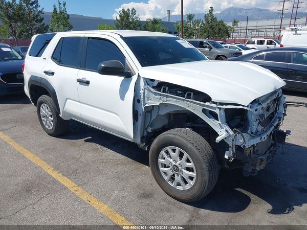 2025 TOYOTA 4RUNNER SR5 — I1
