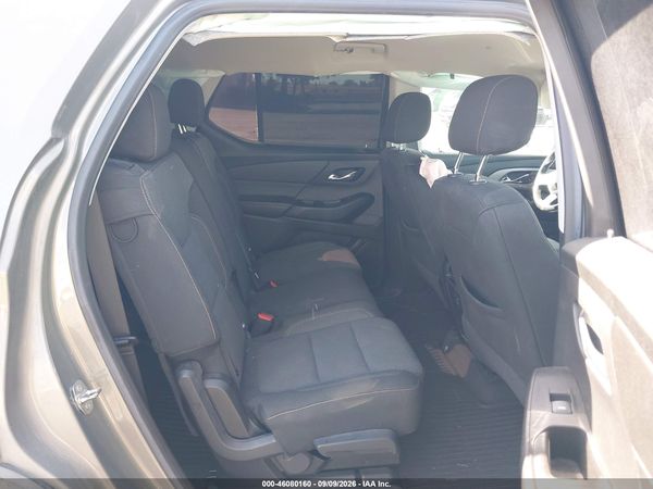 2019 CHEVROLET TRAVERSE 1LT — I8