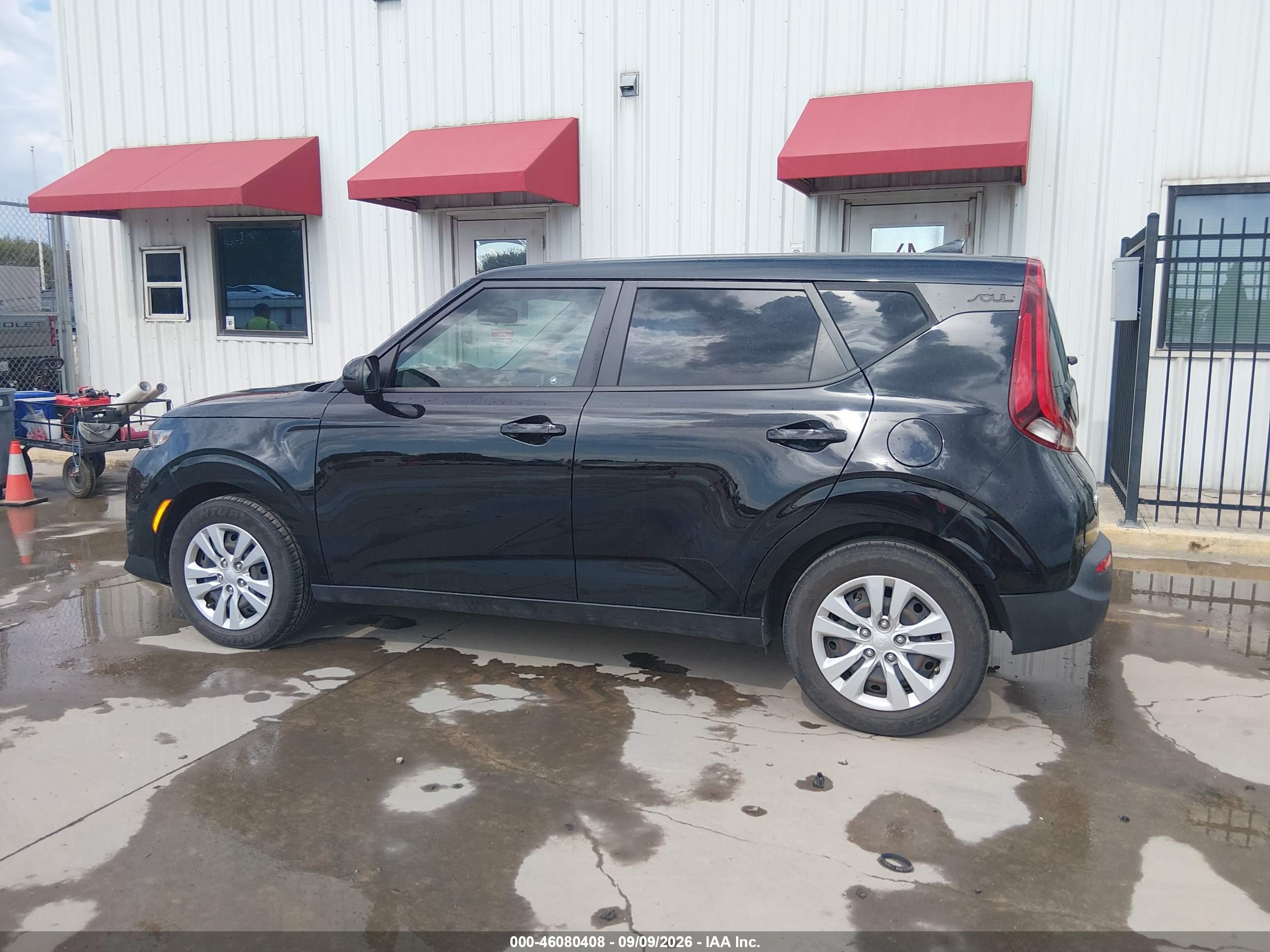 2021 KIA SOUL LX