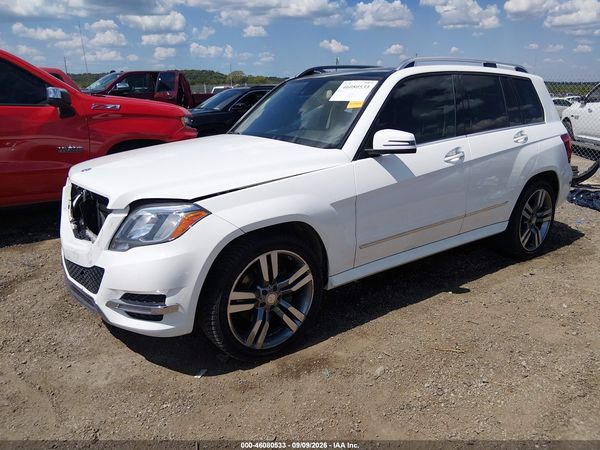 2015 MERCEDES-BENZ GLK 350 — I2