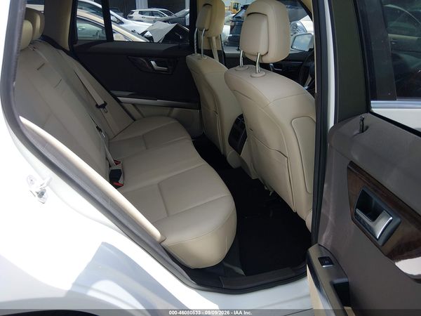 2015 MERCEDES-BENZ GLK 350 4MATIC — I8